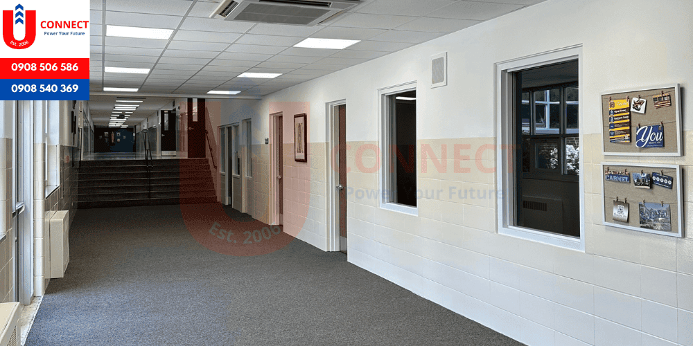 Giới thiệu trường trung học Carmel Catholic, bang Illinois, Mỹ và cơ sở vật chất của trường Carmel
